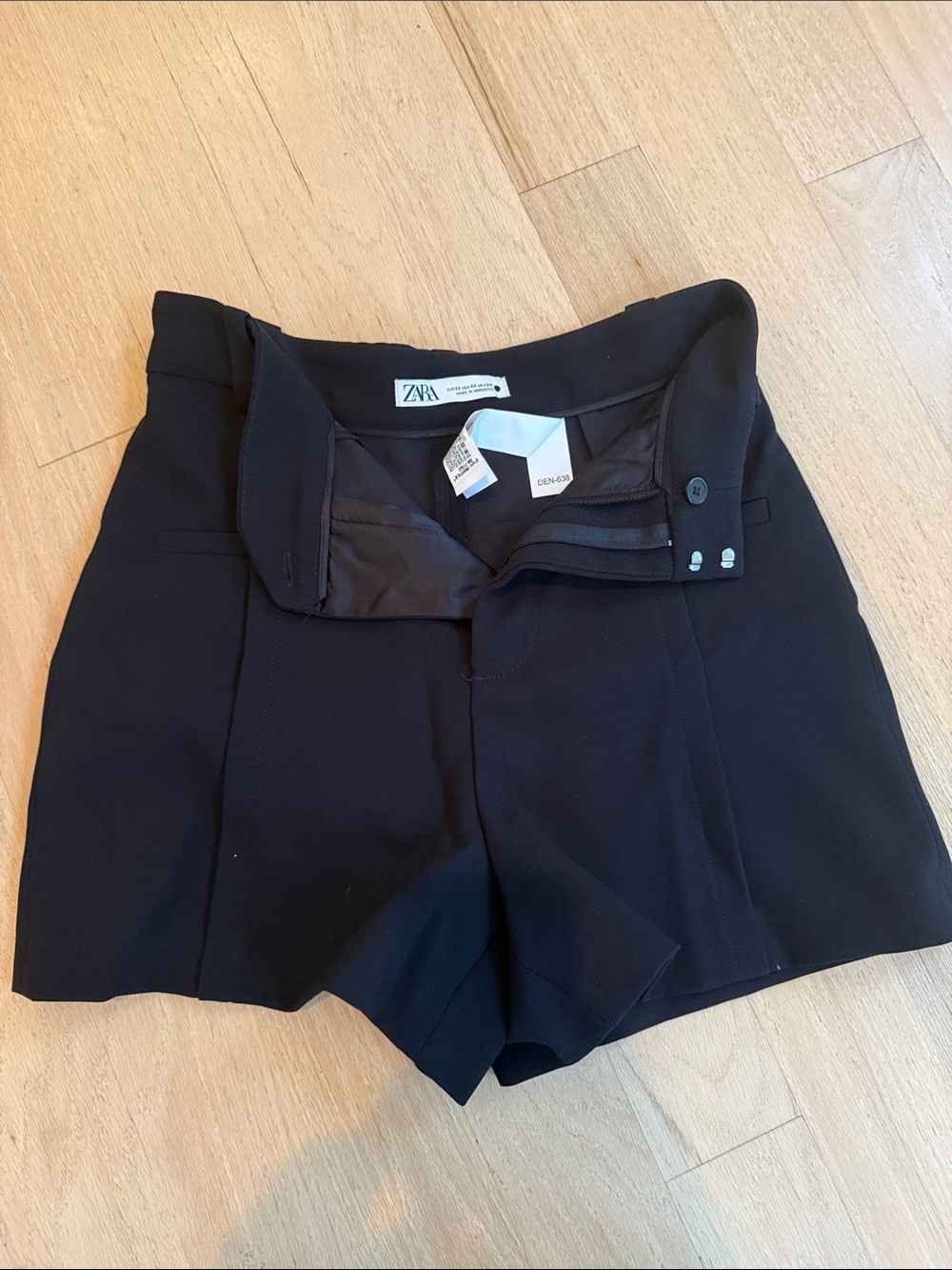 Zara Black High-Waist Tailored Shorts